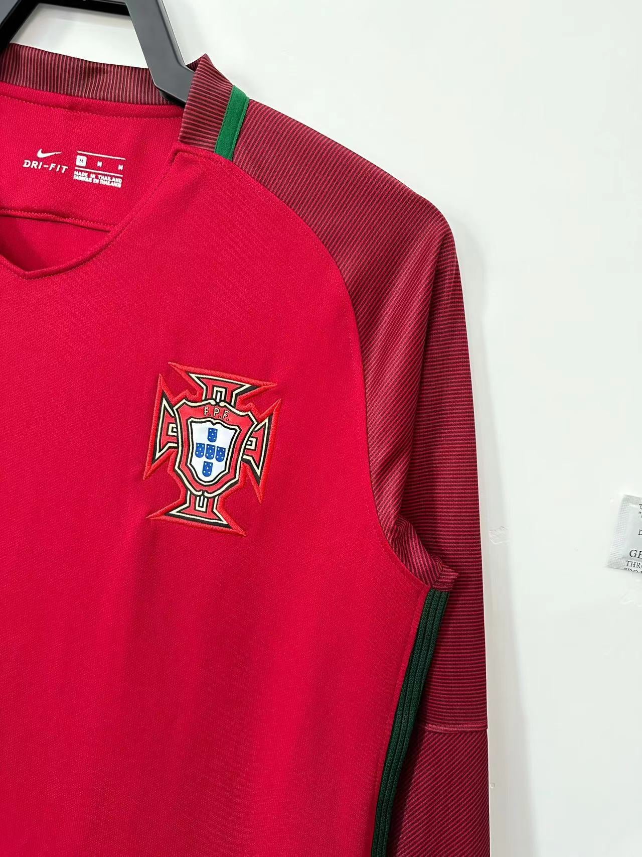 Retro Portugal 2016 Home Football Jersey