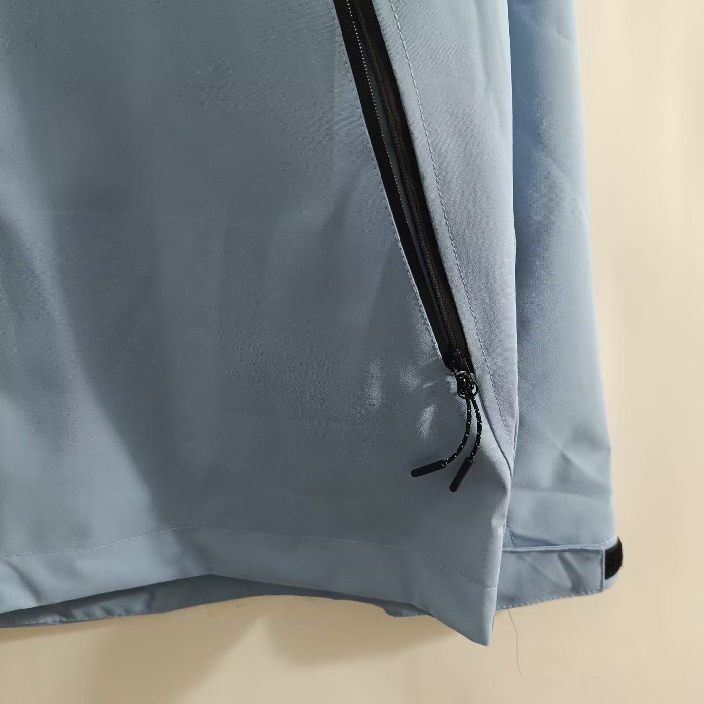 Windbreaker Windbreaker
