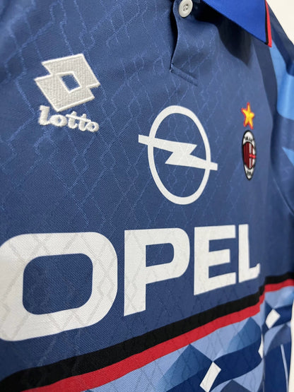 Retro AC Milan 1995/1996 Away Football Jersey