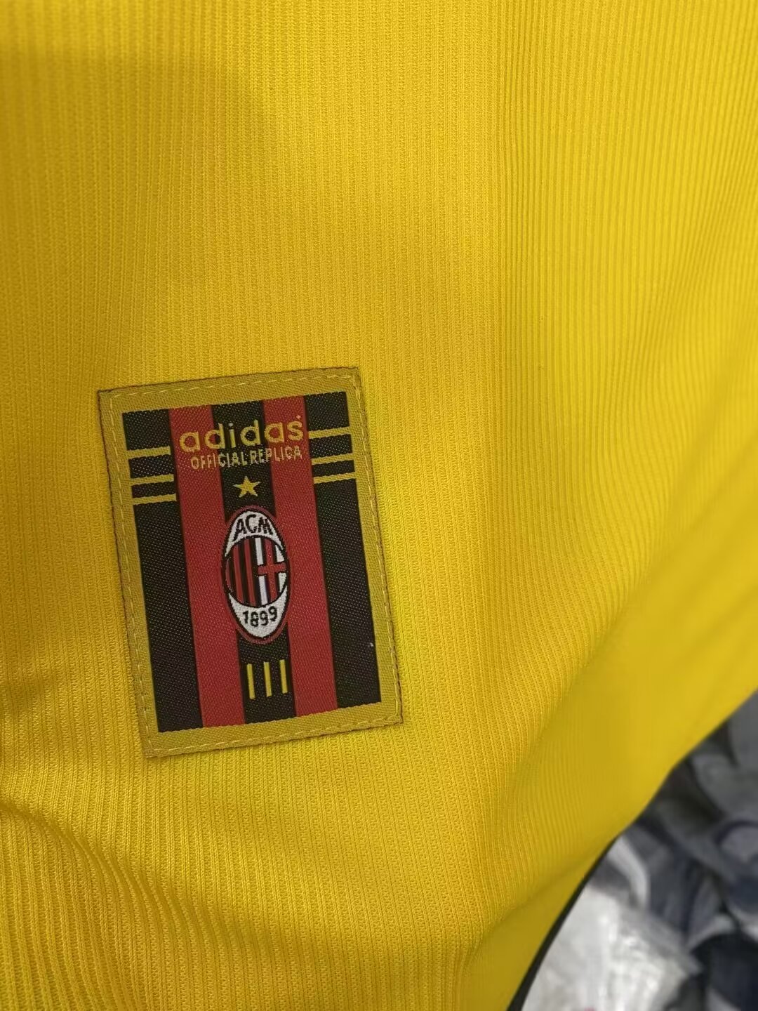 Retro AC Milan 1999/2000 Third Away Fan Version Football Jersey