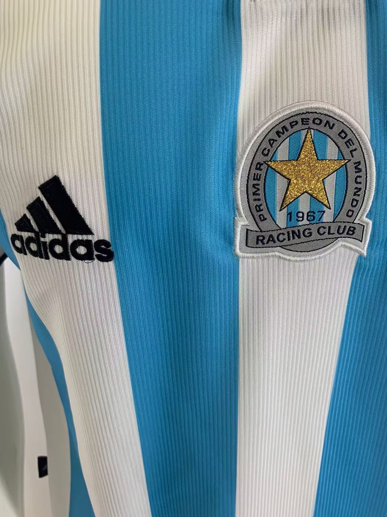 Retro Racing 2000/2001 Home Fan Version Football Jersey