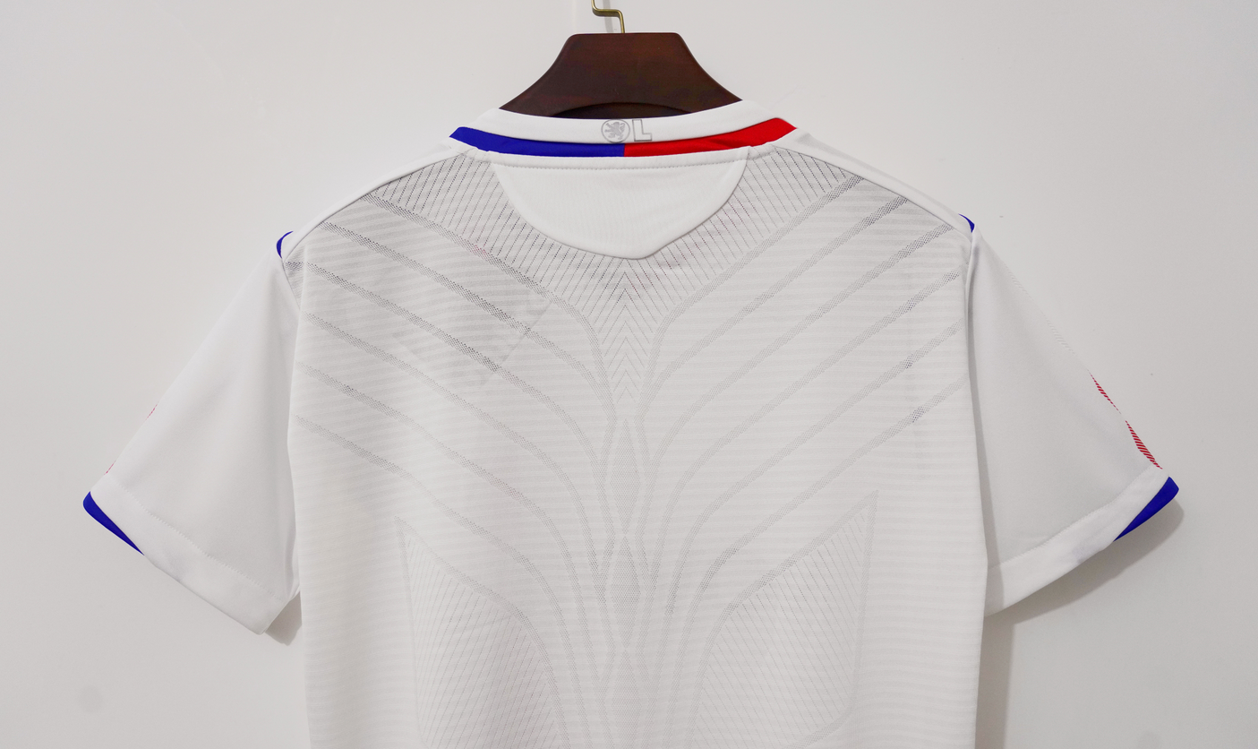 Retro Lyon 2008/2009 Home Fan Version Football Jersey