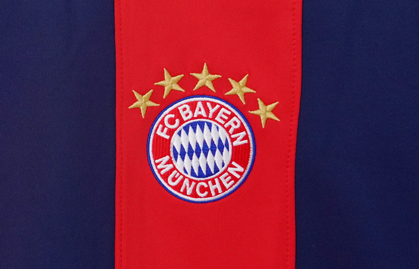 Bayern Munich Special Edition 2026/2027 Fan Version Tracksuit