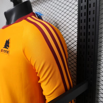 Retro Roma Special Edition 2025/2026 Long Sleeve Football Jersey