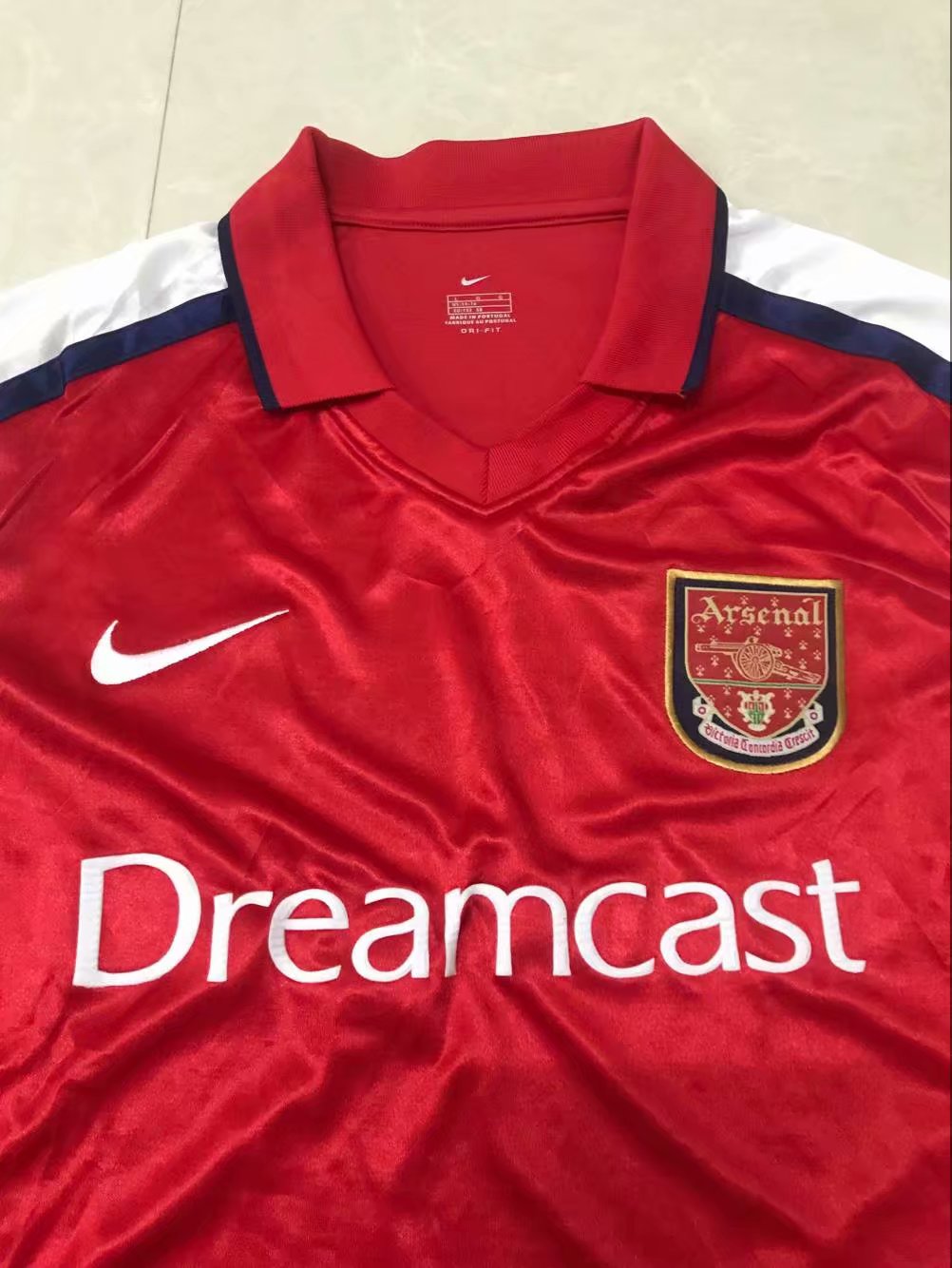 Retro Arsenal 2001/2002 Home Football Jersey