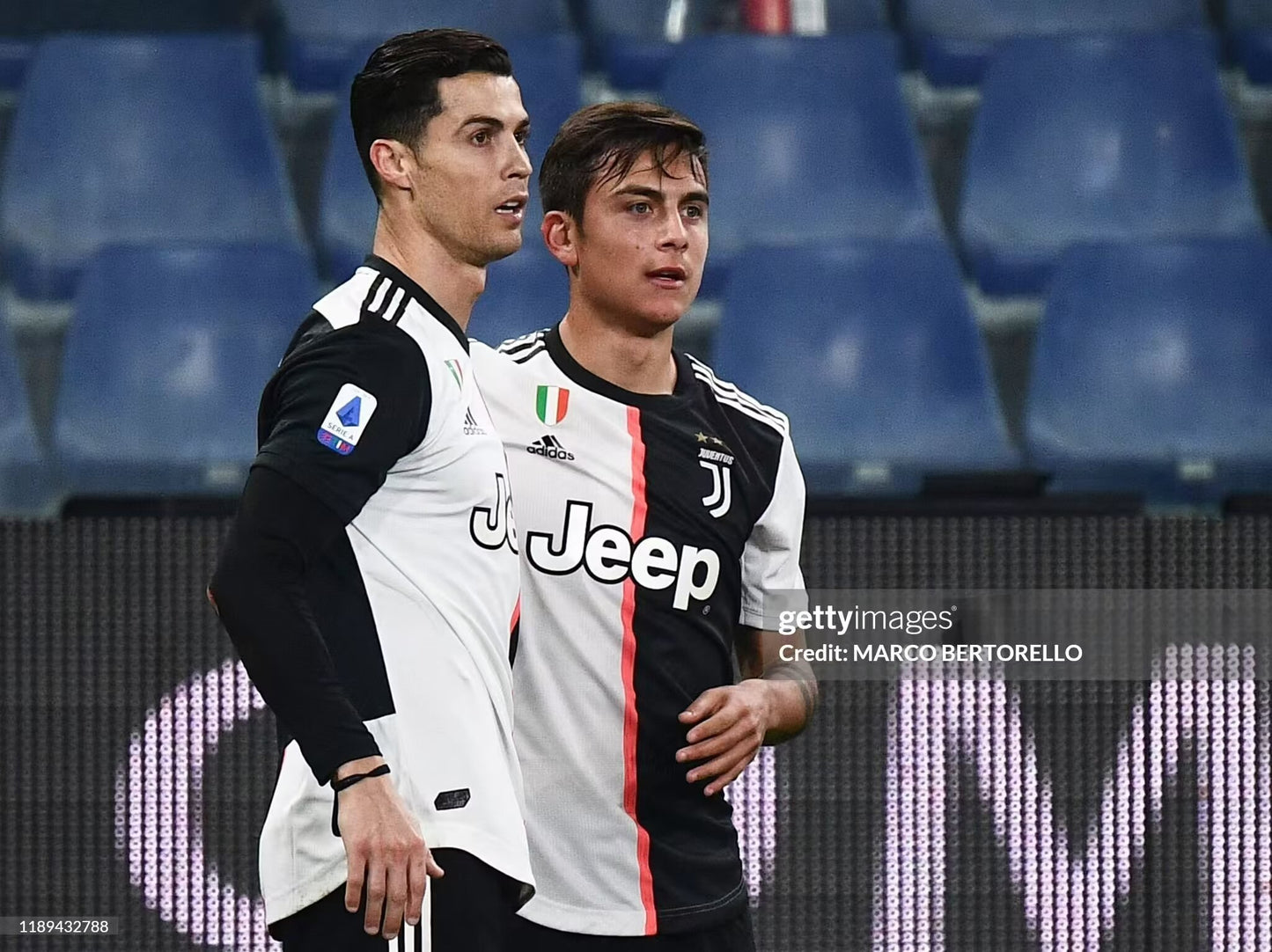 Retro Juventus 2019/2020 Home Player Version Football Jersey