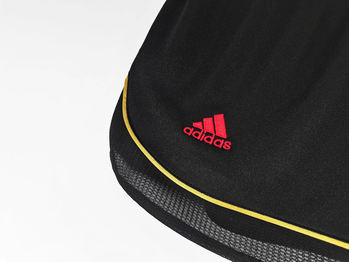 Retro AC Milan 2006/2007 Home Football Jersey
