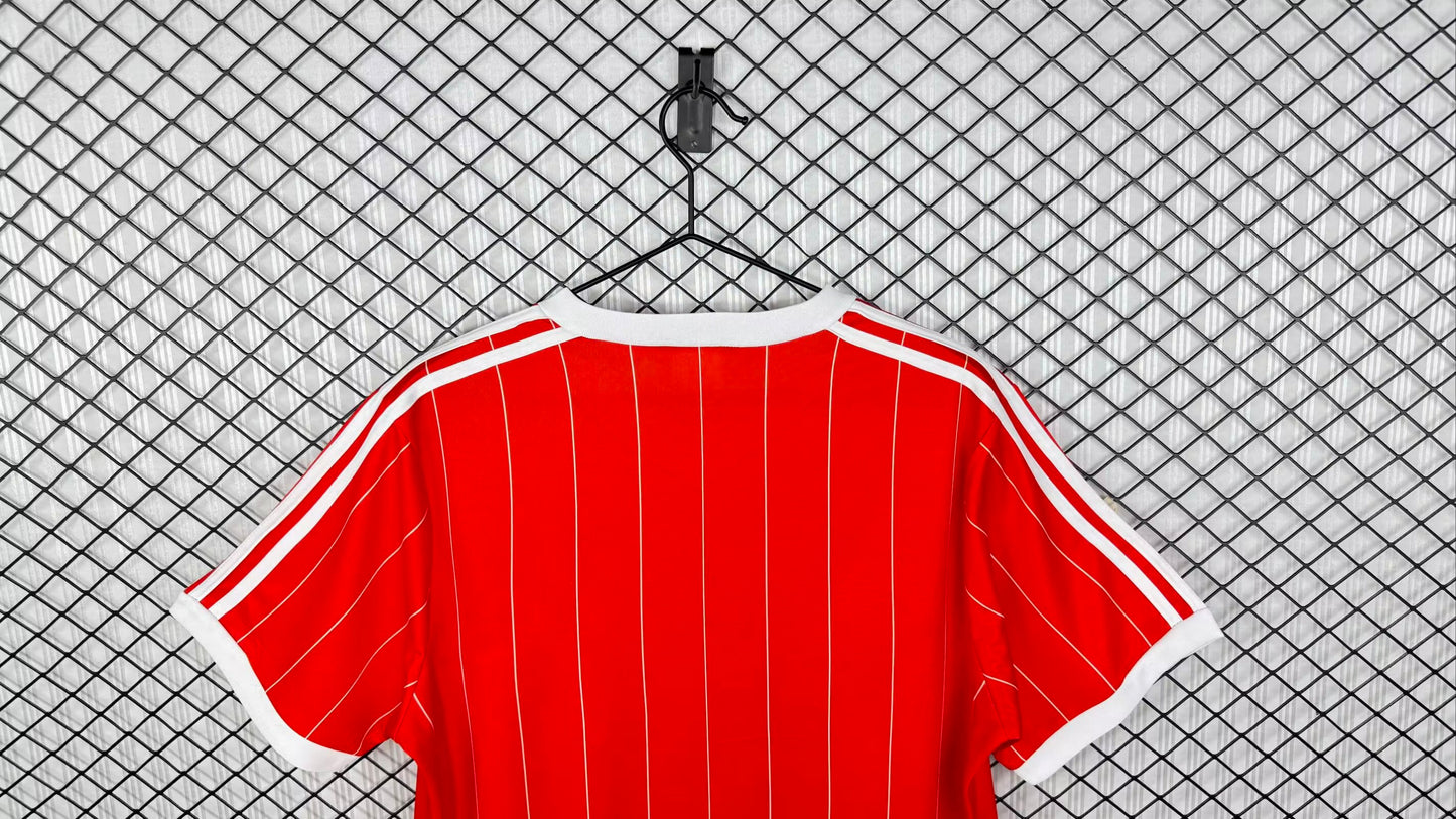 Retro Nottingham Forest Home Jersey 1982-1984