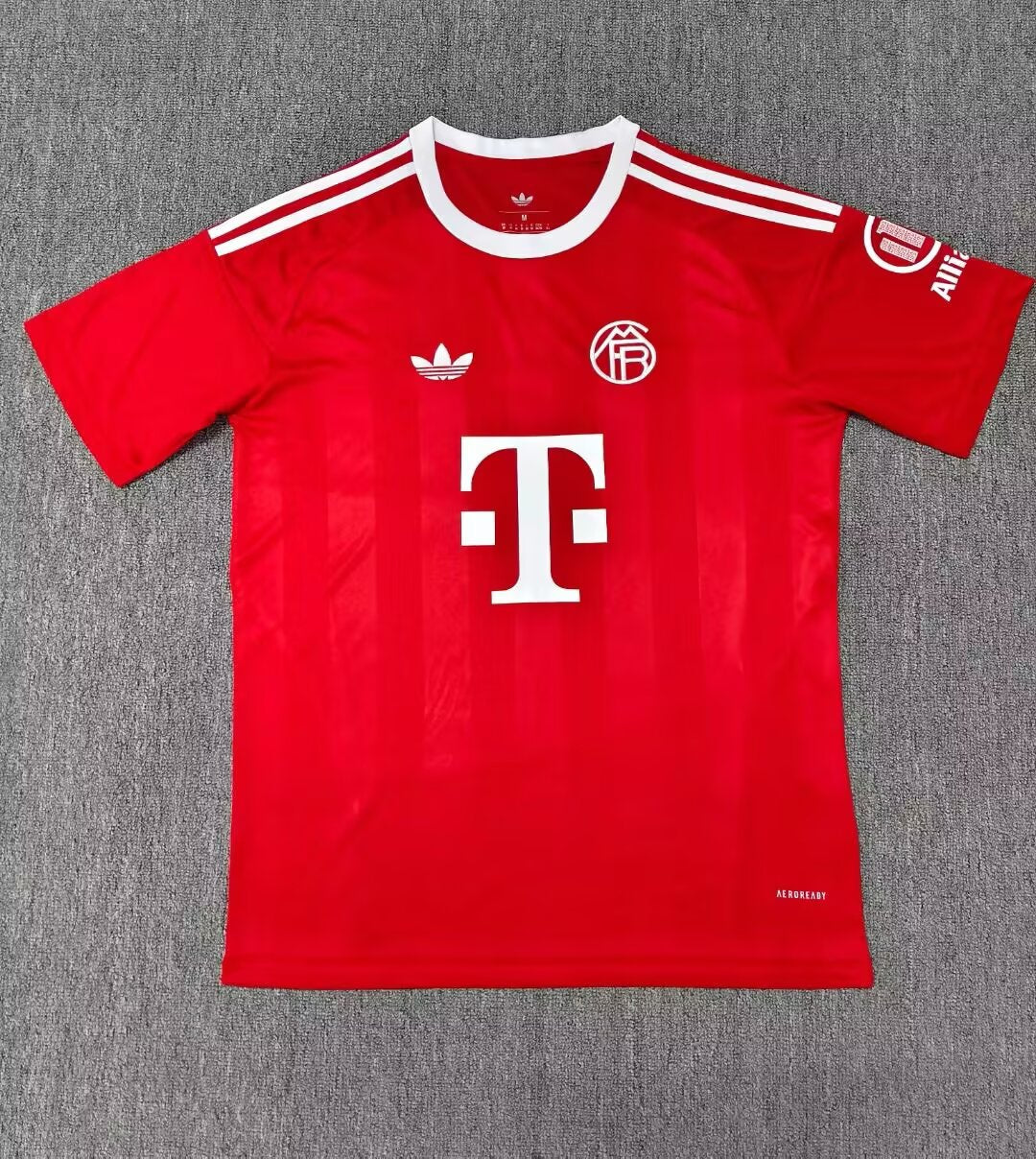 Bayern Munich 2025/2026 Goalkeeper Fan Version Football Jersey