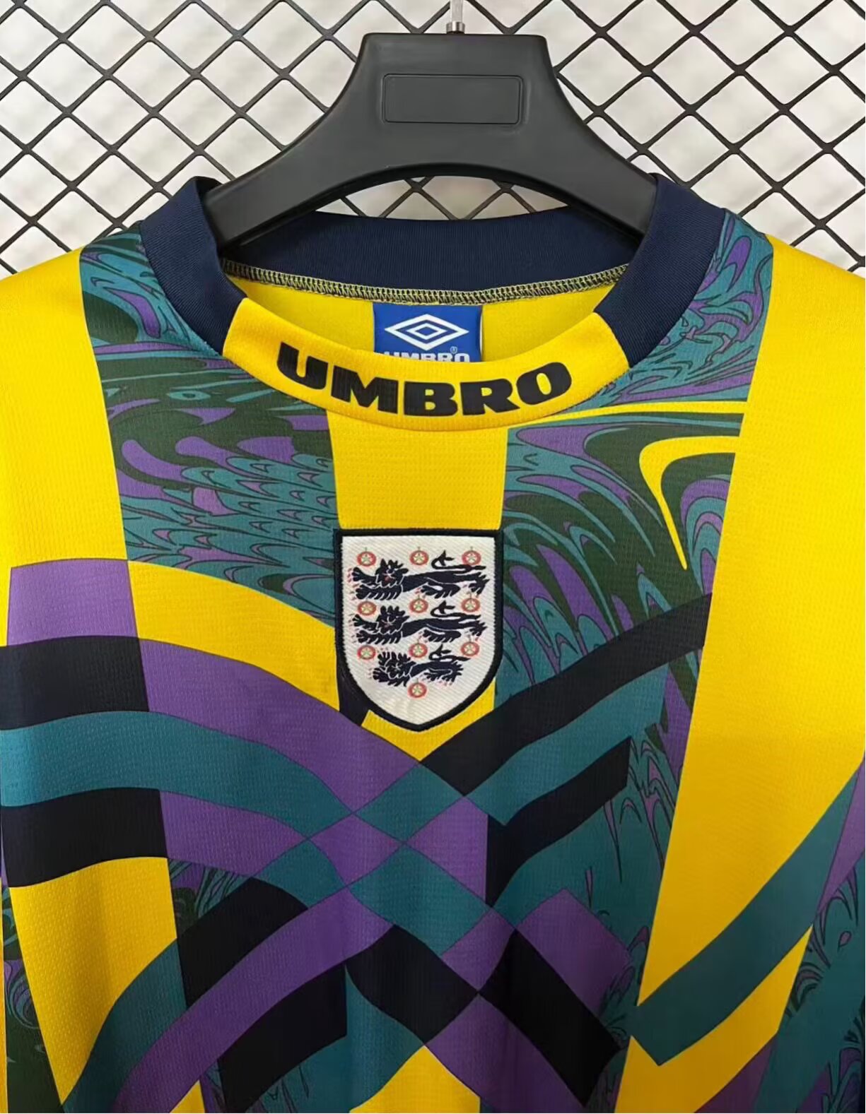 Retro England 1995 Goalkeeper Football Jersey