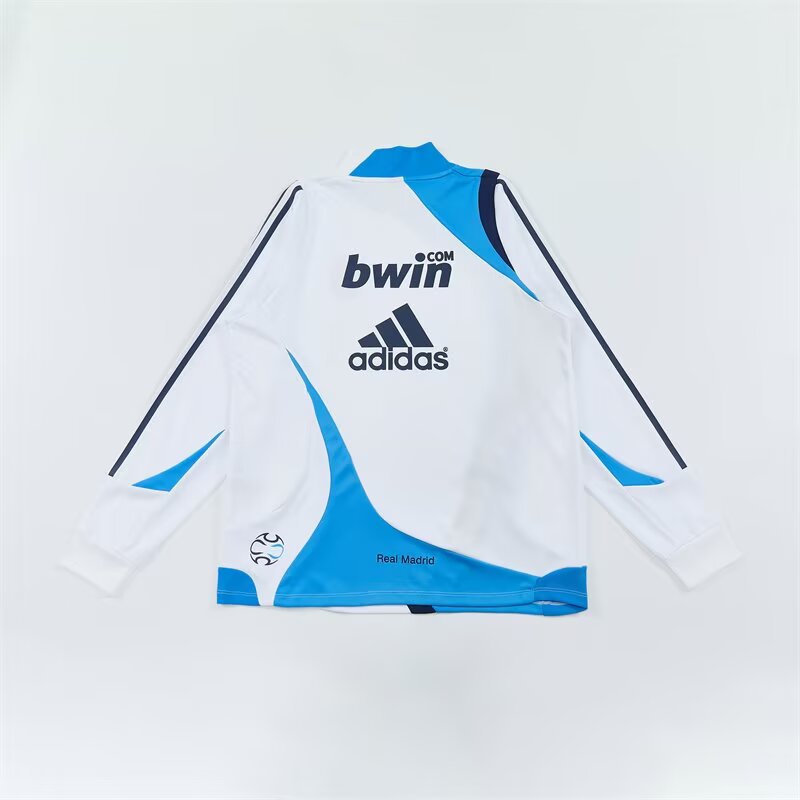 Retro Real Madrid 2006/2007 Fan Version Tracksuit